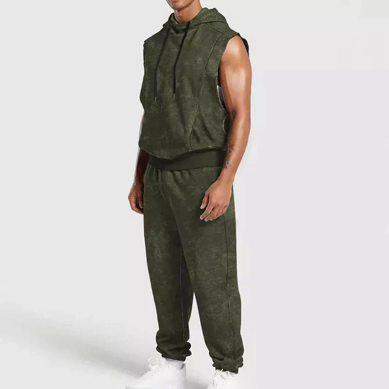 sportieve look mouwloze hoodie joggers

