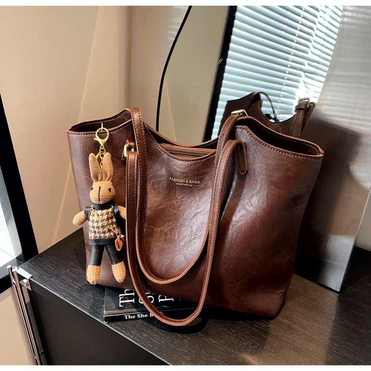 Vintage Essence Tote | Shoulder Bag