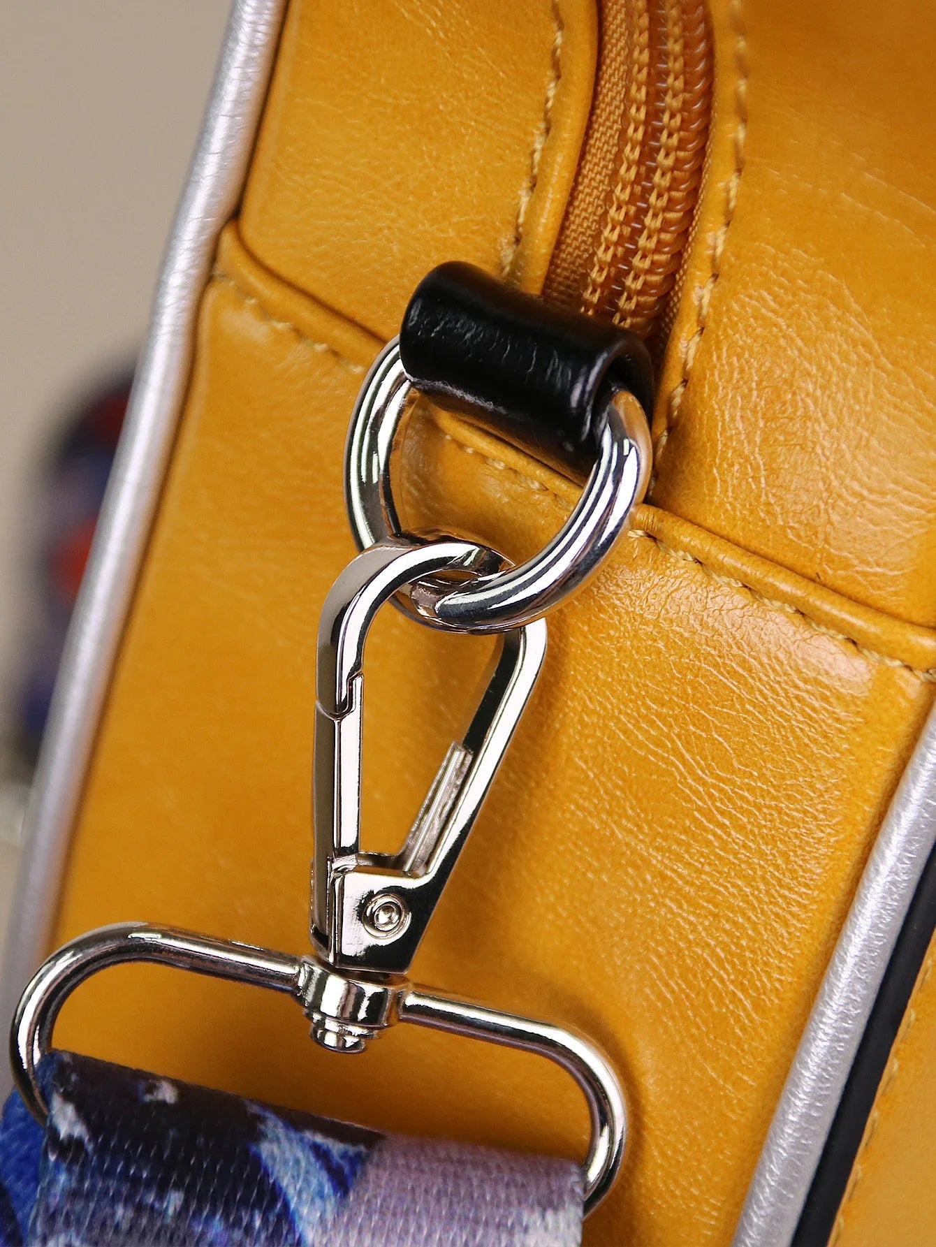RebelMuse | Crossbody Guitar Bag 
