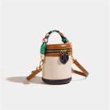 Lunetta bucket bag met navy accenten en blauw slotje