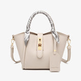 Chique Bellezza Shoulderbag perfect voor zowel casual als formele outfits