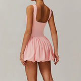 Rückansicht Damen Playsuit in Rosa, figurbetont mit Rock-Look
