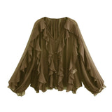 olijfgroene blouse met volants
