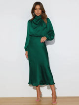 Kleid Damen Satin-Abendkleid Maxi mit langen Ärmeln – Elowen von Talaine, elegante Ganzansicht