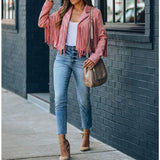 Fraya Fransenjacke Rosa, kombiniert mit Jeans & Heels
