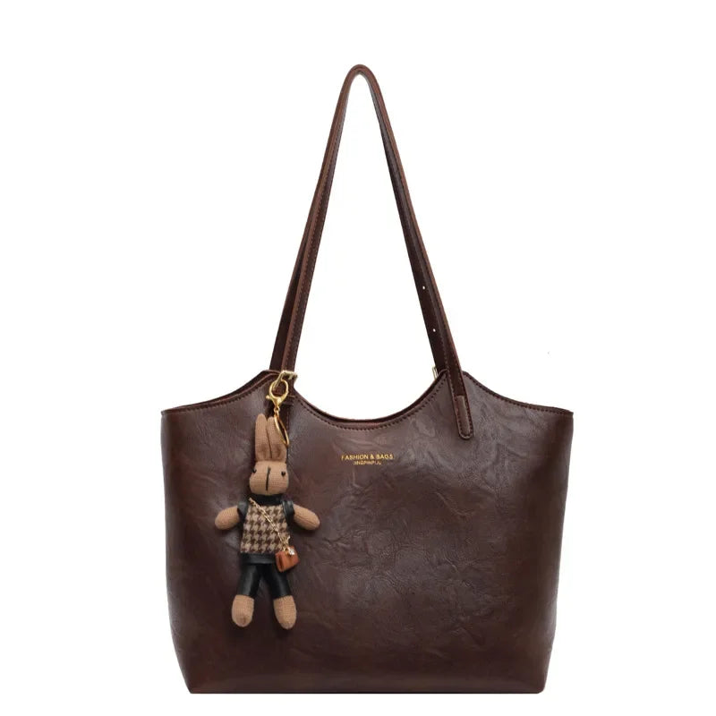 Vintage Essence Tote – stijlvolle tote van vegan leer in bruin.