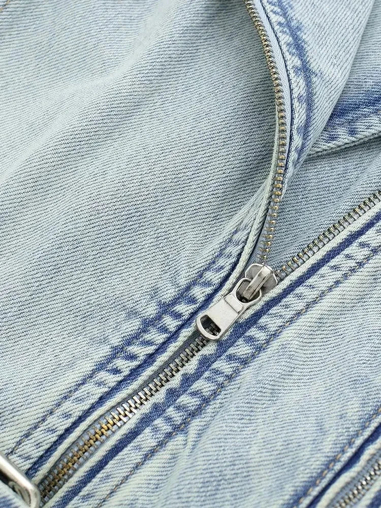 trendy herfstjas met revers en knopen
