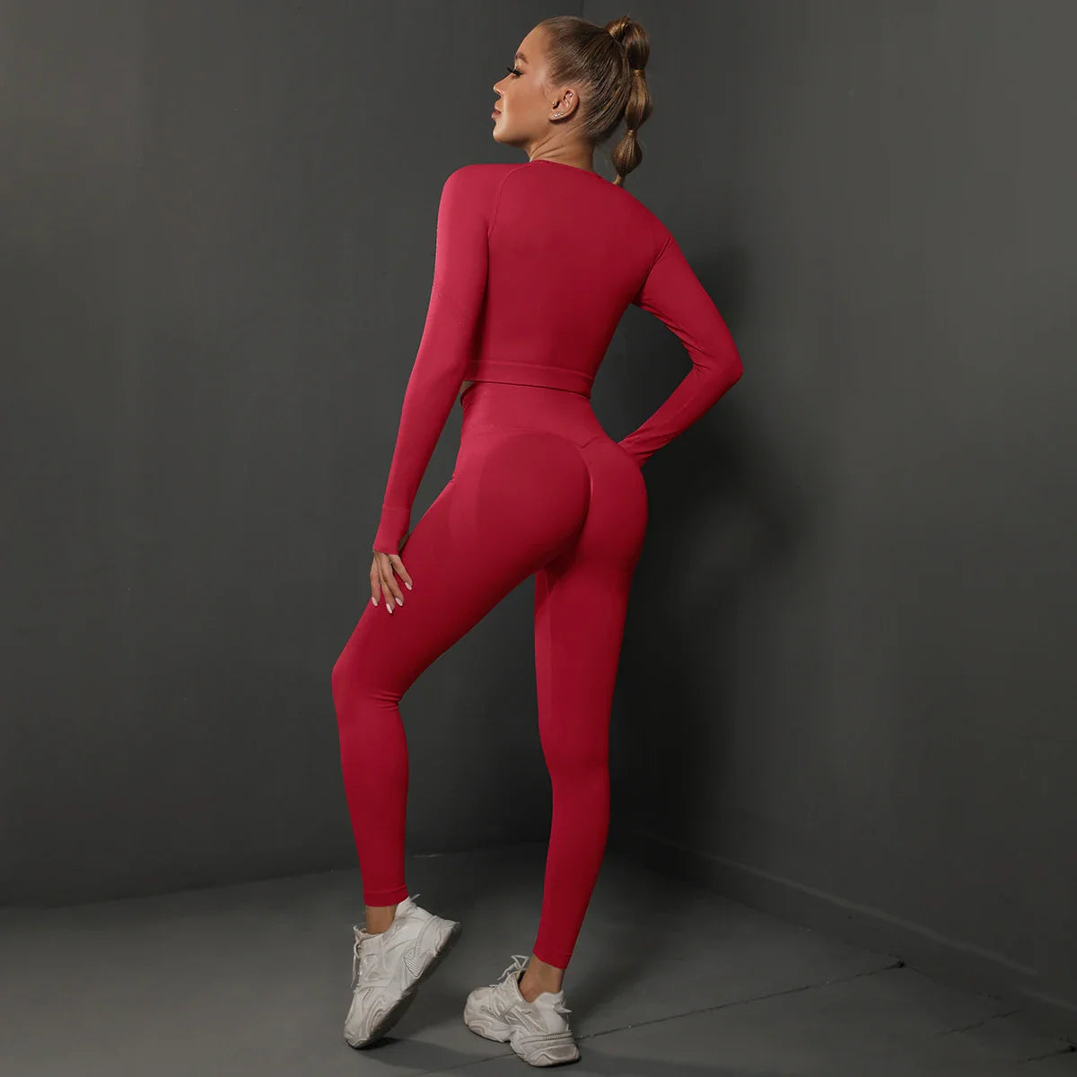 Zweiteiler Damen Sport in Weinrot, seamless Leggings + Top
