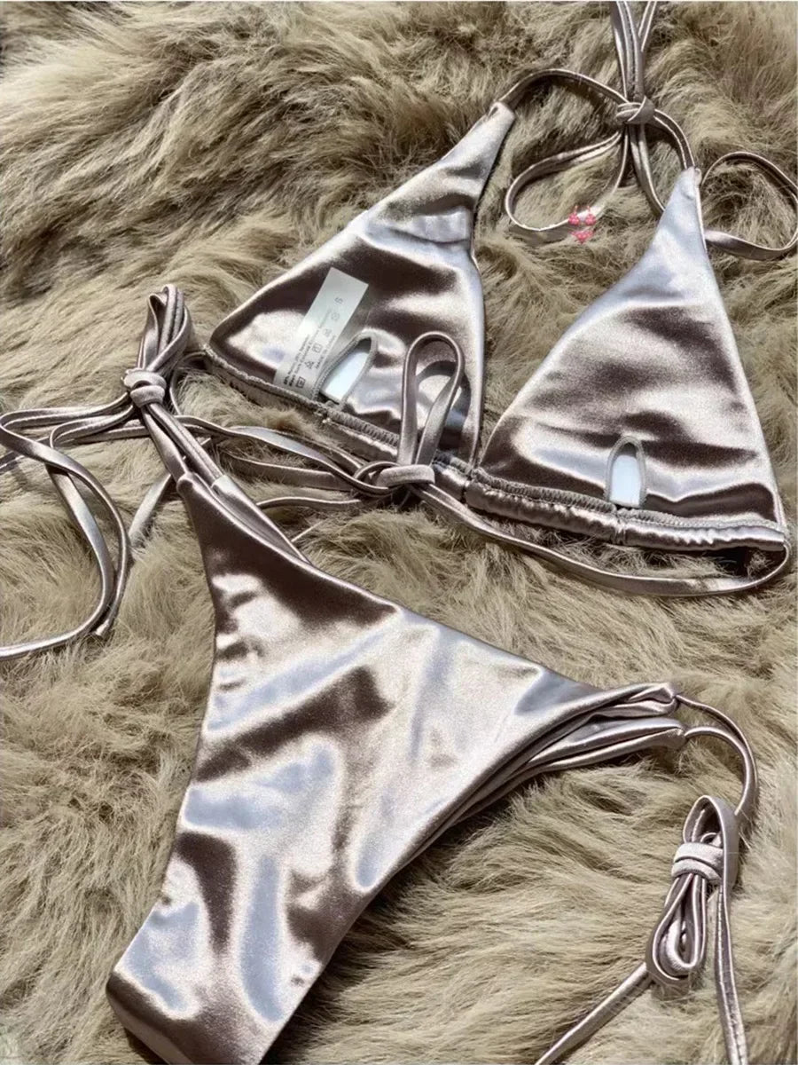 Lana | Metallic Satijnen Halter Bikini Set