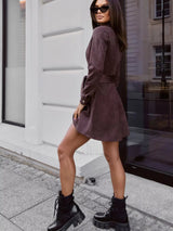 wildlederoptik minikleid mit gürtel in espresso