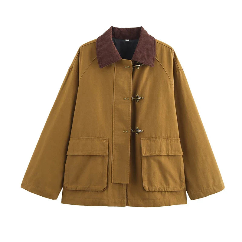 camel workwear damenjacke mit cordkragen und toggle verschluss freigestellt