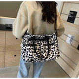 Roar Chic Tote | Shoulder Bag 