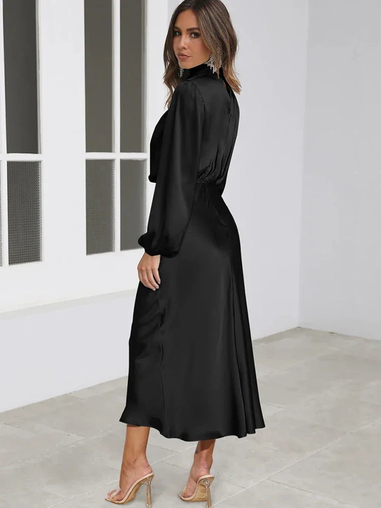 Kleid Damen Satin-Abendkleid Maxi mit langen Ärmeln – Elowen von Talaine, glamouröser Look