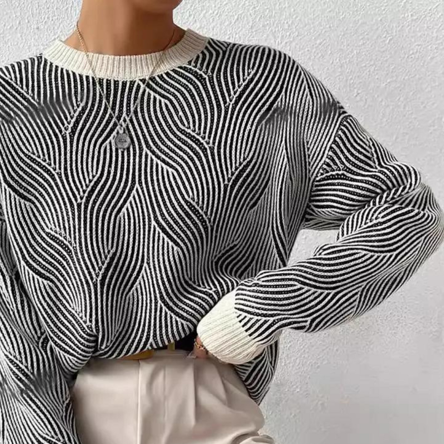 Arianna | Fashionable Sweater with Wavy Pattern