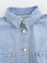 Kurzer Utility-Playsuit von Talaine mit Knopfleiste vorne