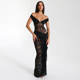 Celeste Off-Shoulder Lace Maxi Dress zwart voorkant
