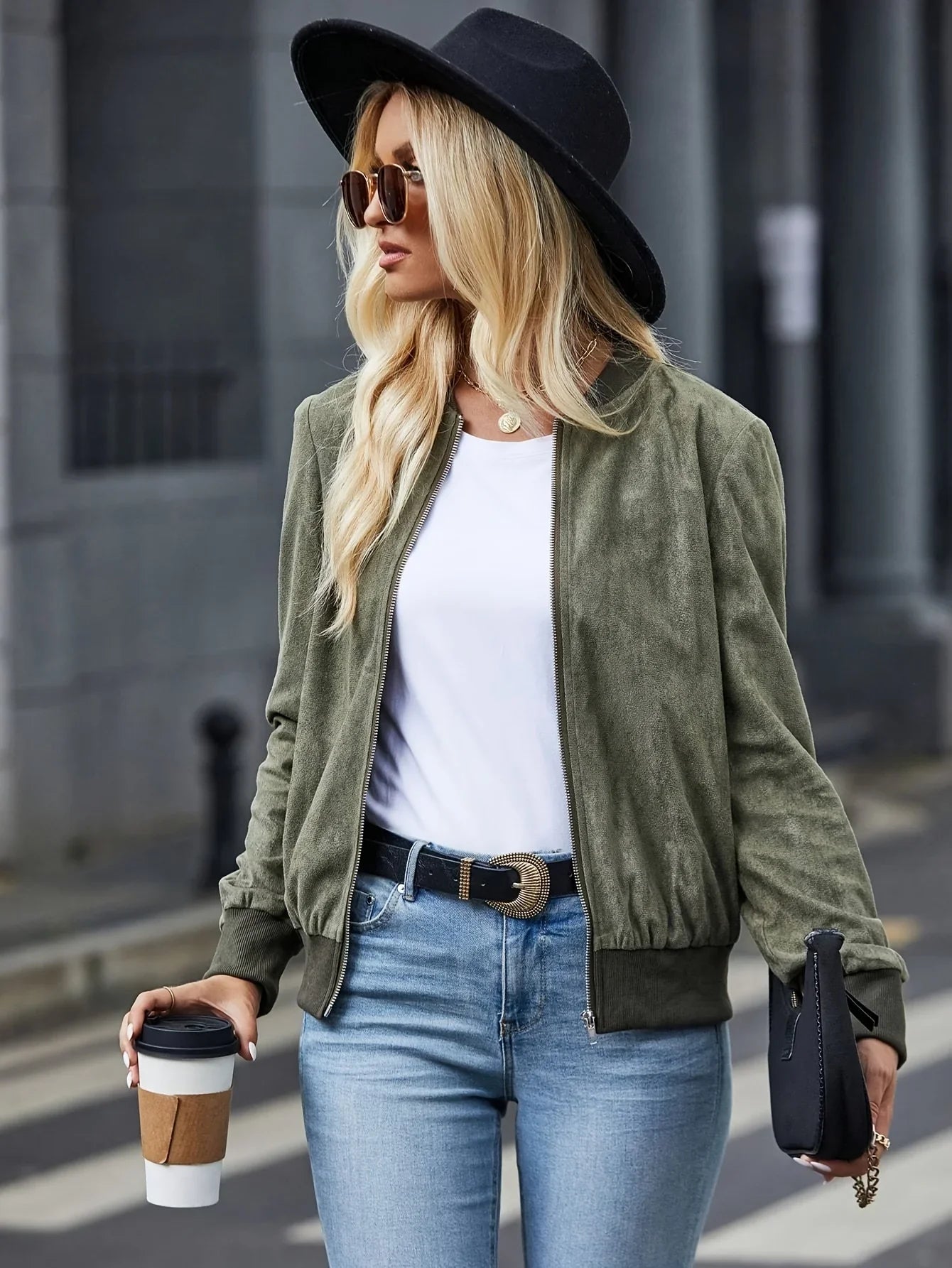 Islena Bomberjacke seitliche Ansicht, Casual Look
