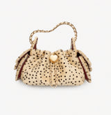 Beige Faux-Fur-Schultertasche mit Leopardenprint und goldener Kette