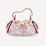 Rosa Faux-Fur-Schultertasche mit Leopardenprint und goldenem Herzverschluss