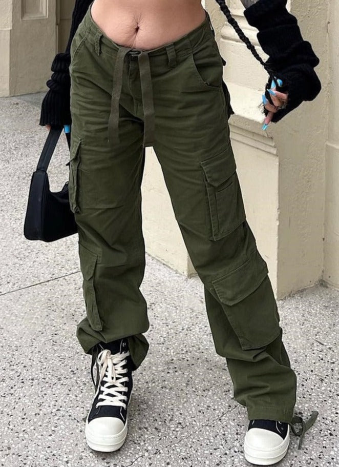 Liora Cargo Hose | Damen Wide-Leg Hose mit lockerer Passform & Taschen