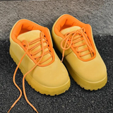 Close-up van Agostina Sneakers met trendy design.