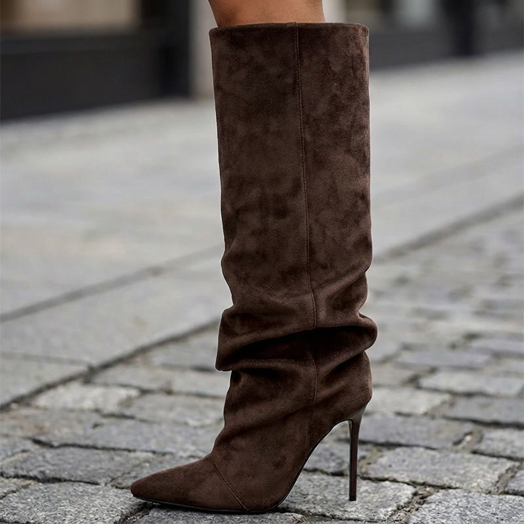 braune wildleder plooistiefel mit slouchy schaft