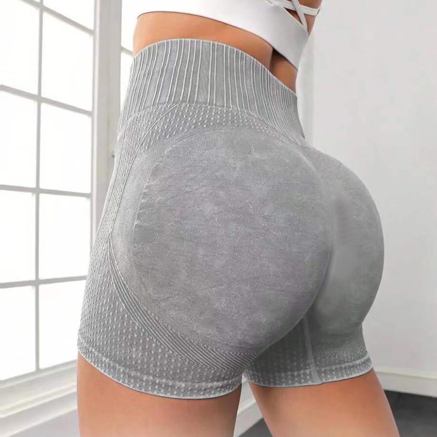 Booty Boost Shorts in Hellgrau – formend