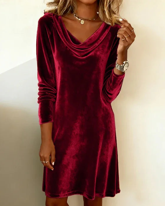 Damen Samtkleid bordeaux mit Drapierung am Ausschnitt