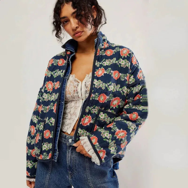 Patch & Puff Jacke blau floral oversized
