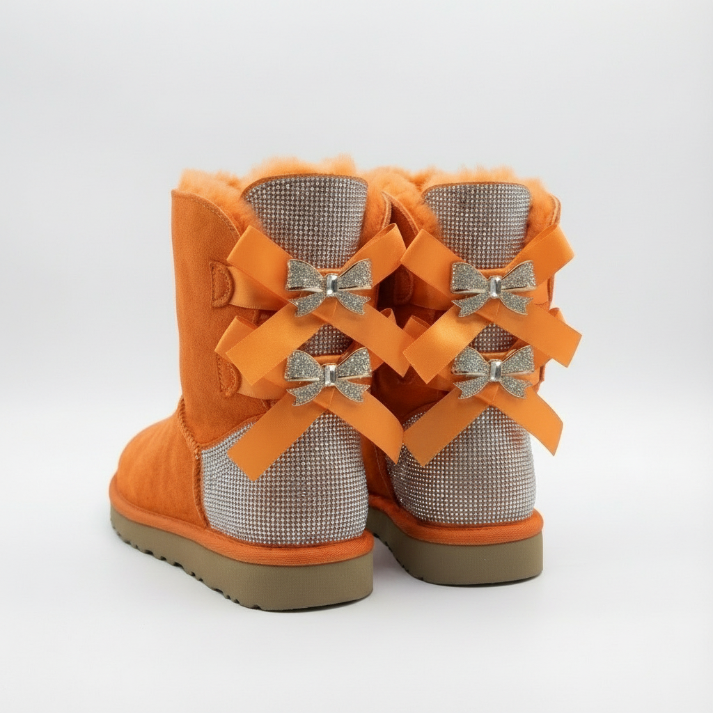 orange wildleder sparkle boots mit dreifach schleifen und glitzer-detail