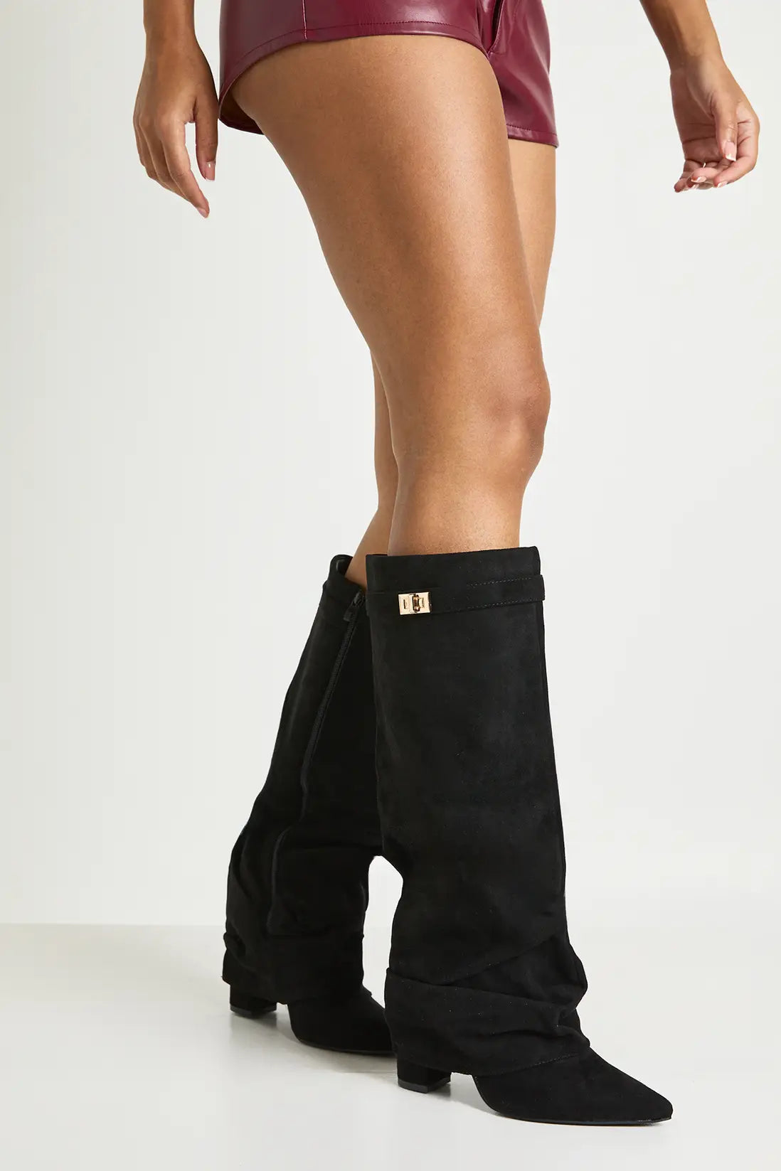 Marzella Slouch Boots | Faltstiefel mit Pointed Toe & Niedrigem Absatz