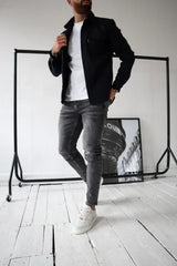 dominic heren overshirt zwart casual en zakelijk outfit

