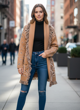 Meliora Bandana Cardigan | Warme Damen Strickjacke mit Fransen & Muster