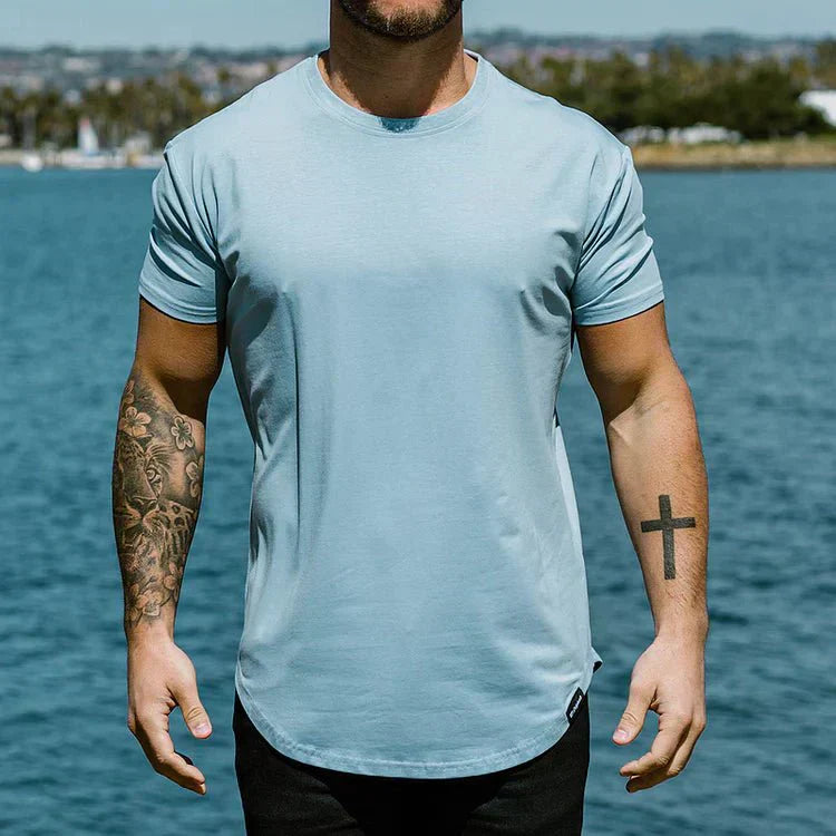 Geritt T-shirt in blauw met ronde hals en strakke pasvorm

