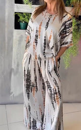 Liana | Casual Two Piece Satin Suit with Round Neck