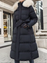 Lange schwarze Snow Embrace Winterjacke – elegant & warm