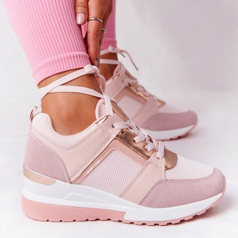 Rosa Nanti Sneaker von Talaine mit Metallic-Details