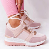 Rosa Nanti Sneaker von Talaine mit Metallic-Details
