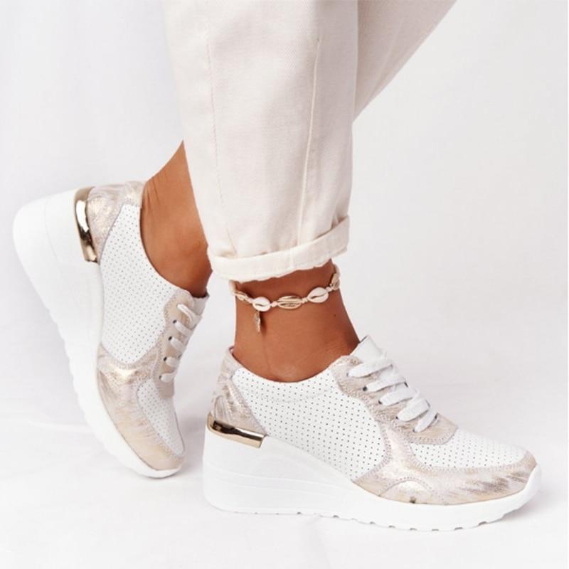 Talaine Nanti Sneaker mit Metallic-Akzent in Nahaufnahme