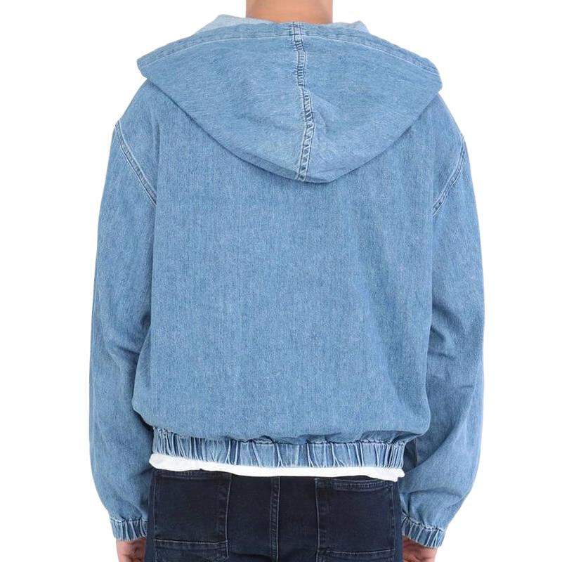 hoodie met knoopsluiting en capuchon
