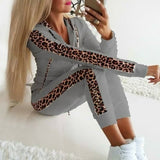 Leondra Damen Jogginganzug Grau mit Leopardenmuster
