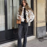 Marlowe Wild | Kunstfell Winterjacke für Damen mit Leopardenmuster & Eleganter Passform