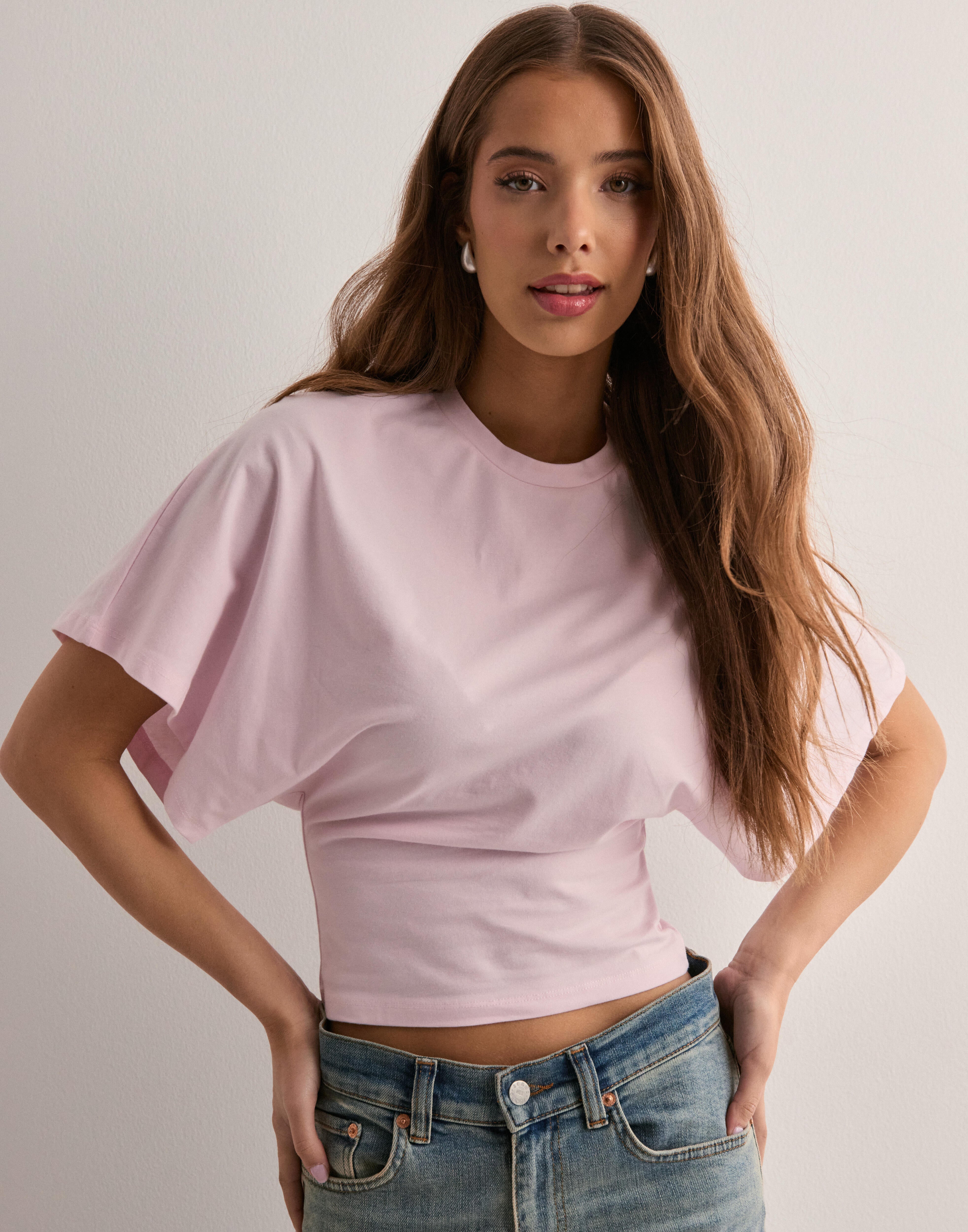 aubrielle drape tee in soft pink vooraanzicht