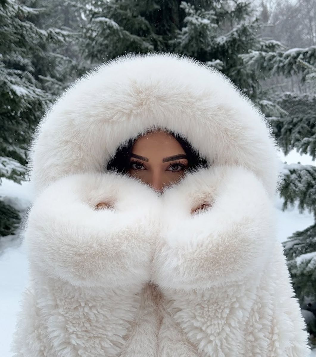 Kunstfelljacke für Damen in Weiß