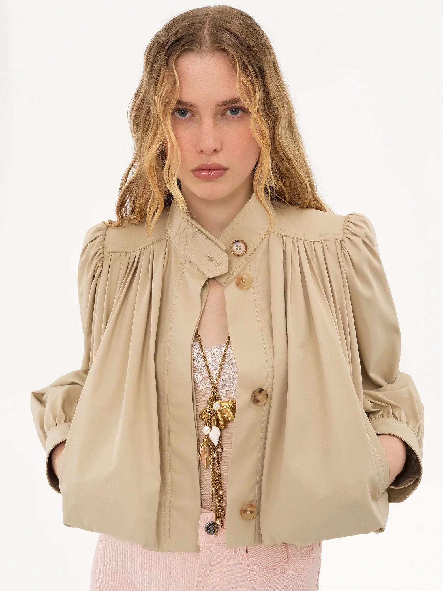 Luzette Cropped Bomberjacke Damen beige mit Puffärmeln
