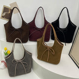 Stijlvolle en ruime Bella Charm Bag met magnetische sluiting