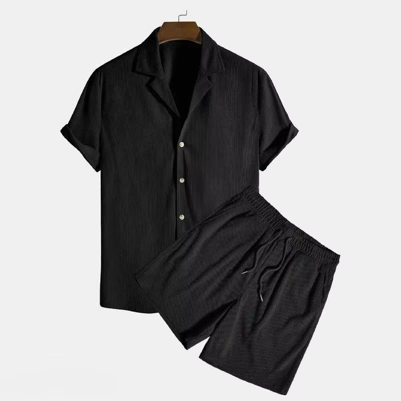 zwarte lounge set heren met korte mouwen en shorts, luchtige zomerset